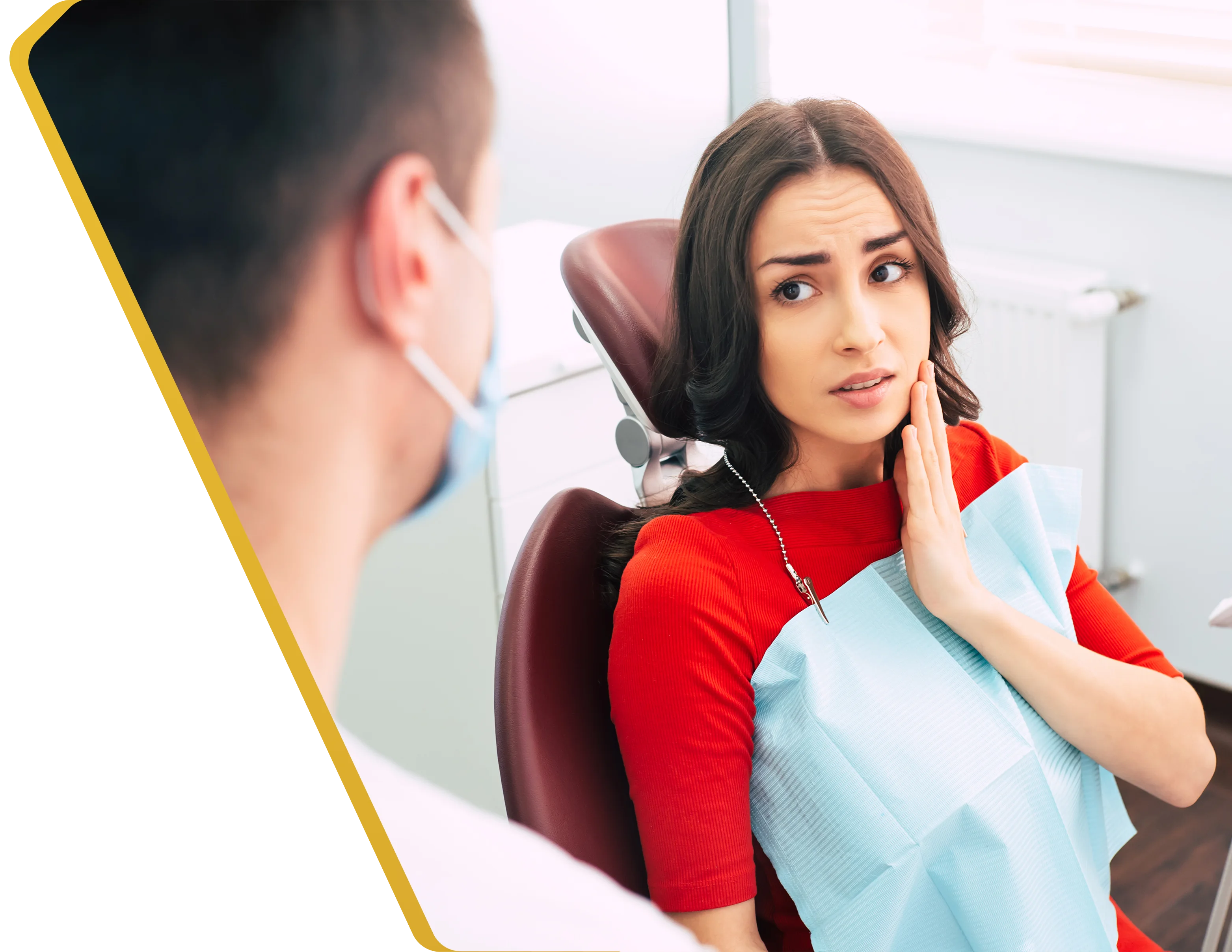 A patient with comfortable, relaxed jaw after TMJ treatment at Dentistry at Millennium Park in Chicago