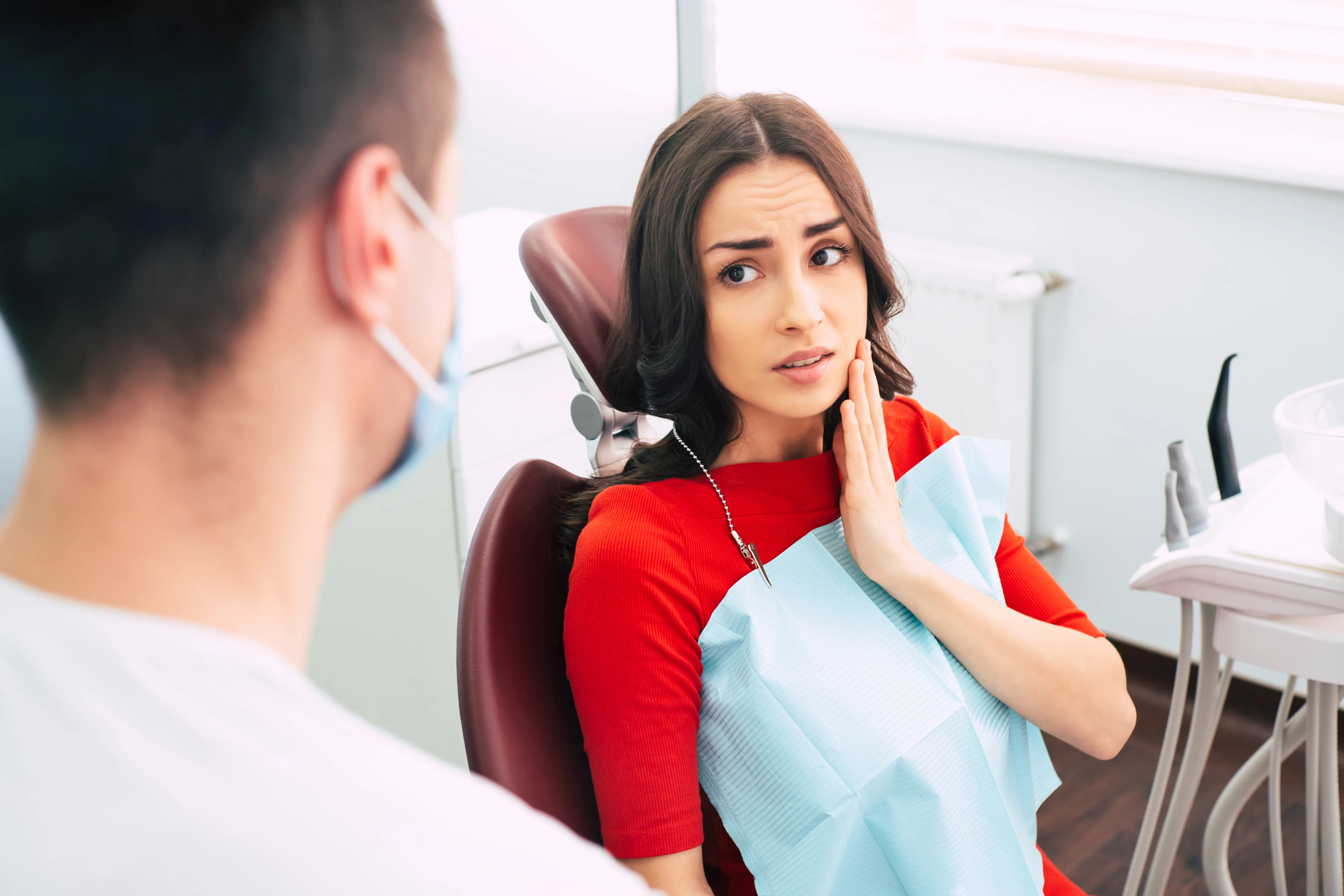 A patient with comfortable, relaxed jaw after TMJ treatment at Dentistry at Millennium Park in Chicago